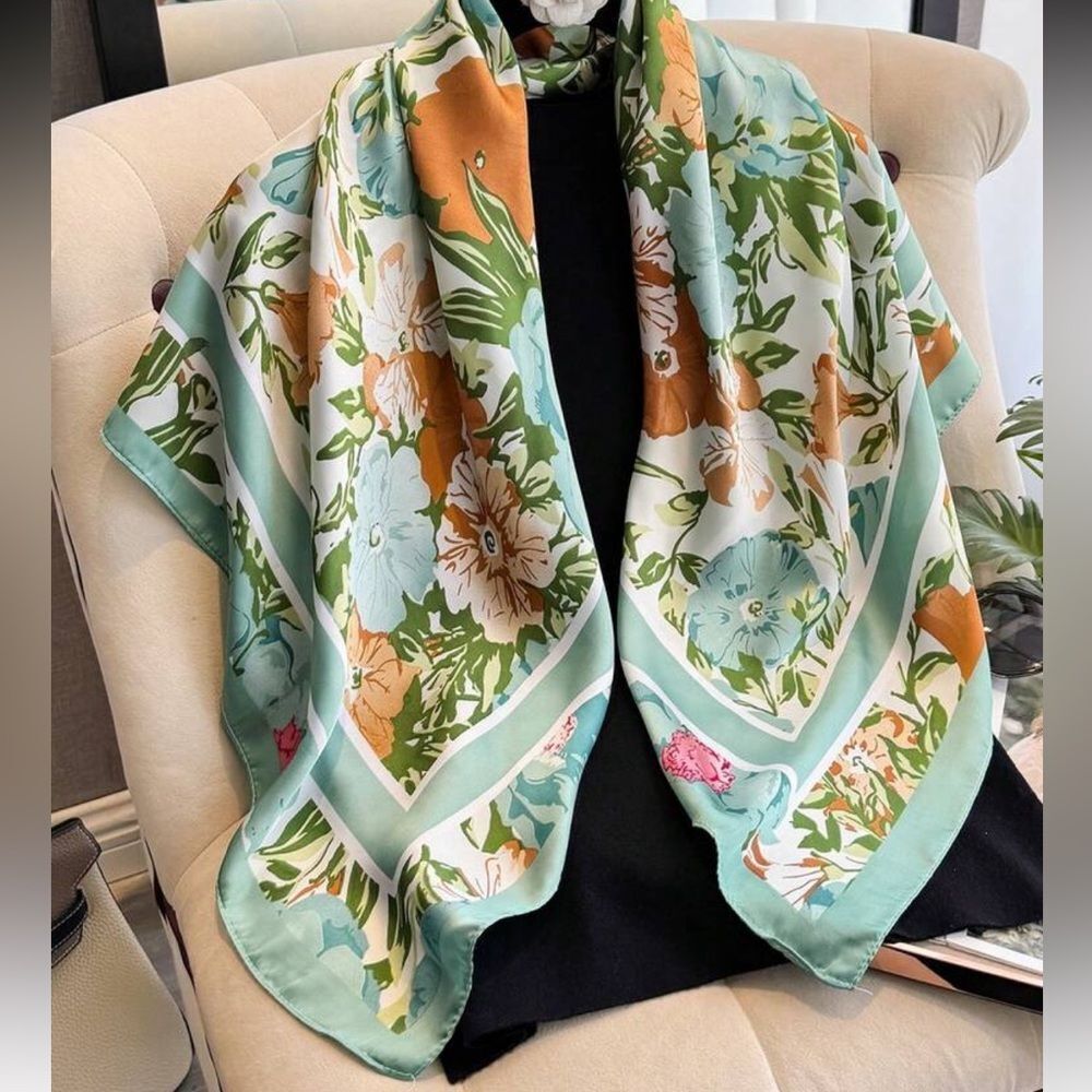 Floral green Accent Scarf N1448